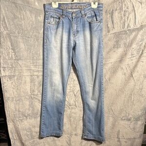 Levi’s women’s 517 30 x 34 cropped bootcut Light Blue Jeans casual everyday wear